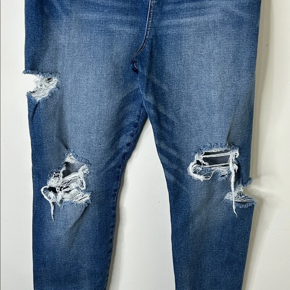AMERICAN EAGLE Curvy Super High Rise Jegging Distressed Raw Hem Size 8